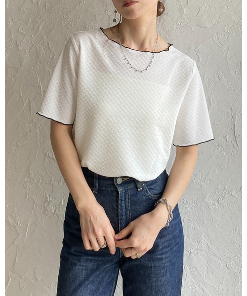She's Closet(シーズクローゼット)の「半袖 メロウフリル ボートネックトップス 配色バイカラー tシャツ(Tシャツ/カットソー・レディース・ブラック/ホワイト・FREE)」の5枚目の写真