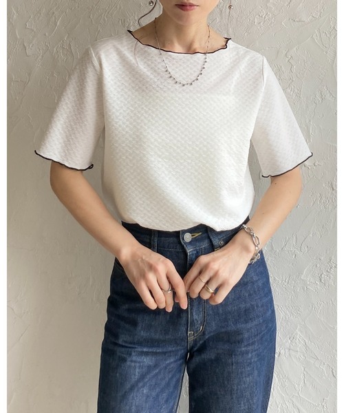 She's Closet(シーズクローゼット)の「半袖 メロウフリル ボートネックトップス 配色バイカラー tシャツ(Tシャツ/カットソー・レディース・ブラック/ホワイト・FREE)」の6枚目の写真