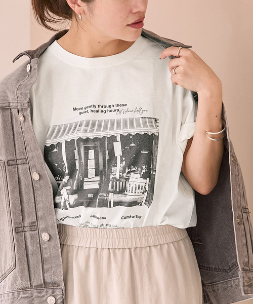 JOURNAL STANDARD（ジャーナルスタンダード）の「《追加2》汗ジミ防止天竺プリントT（Tシャツ/カットソー・レディース・ブラウン/ホワイト/チャコールグレー・FREE）」の20枚目の写真