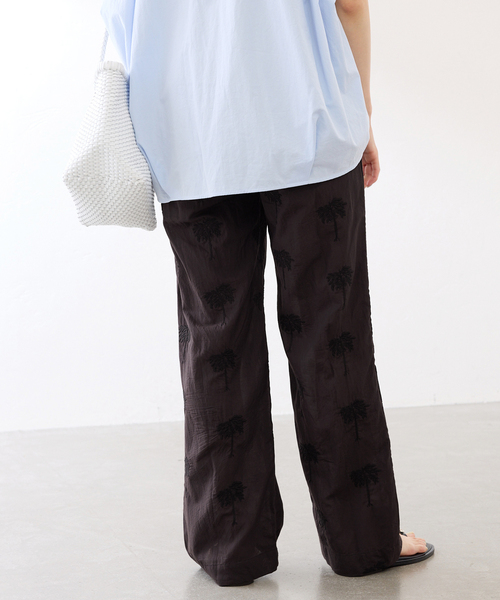FRAMeWORK（フレームワーク）の「COUTURE D`ADAM/クチュールドアダム parm tree embroidery パンツ（その他パンツ・レディース・ブラック・MEDIUM/SMALL）」の9枚目の写真