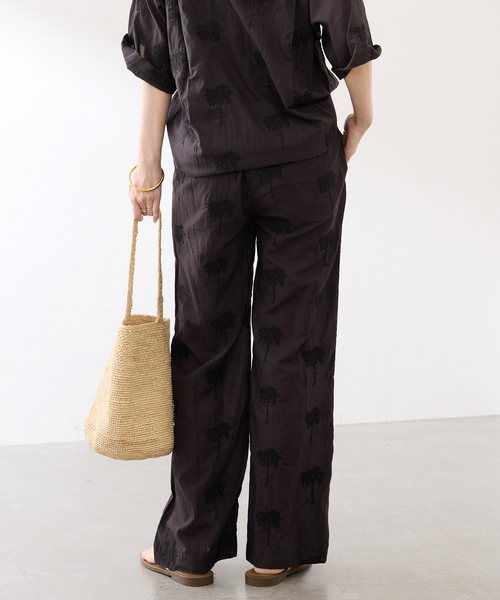 FRAMeWORK（フレームワーク）の「COUTURE D`ADAM/クチュールドアダム parm tree embroidery パンツ（その他パンツ・レディース・ブラック・MEDIUM/SMALL）」の17枚目の写真