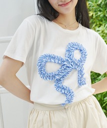 エンブロイダリーリボンTシャツ