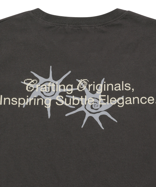 COIRIS(コイリス)の「ローネックバックレタリングロングスリーブTシャツ(3カラー)(Tシャツ/カットソー・レディース・チャコールグレー/ブラック/カーキ/ホワイト・FREE)」の21枚目の写真