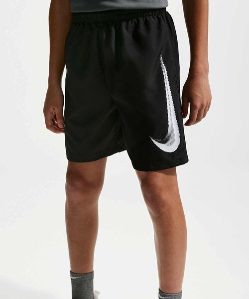 NIKE（ナイキ）の「ナイキ マルチ リフレッシュ ジュニア ショートパンツ / Nike Multi Refresh Big Kids' Shorts IO0736-010 Black（その他パンツ・キッズ・ブラック・160/150/140/130）」の2枚目の写真