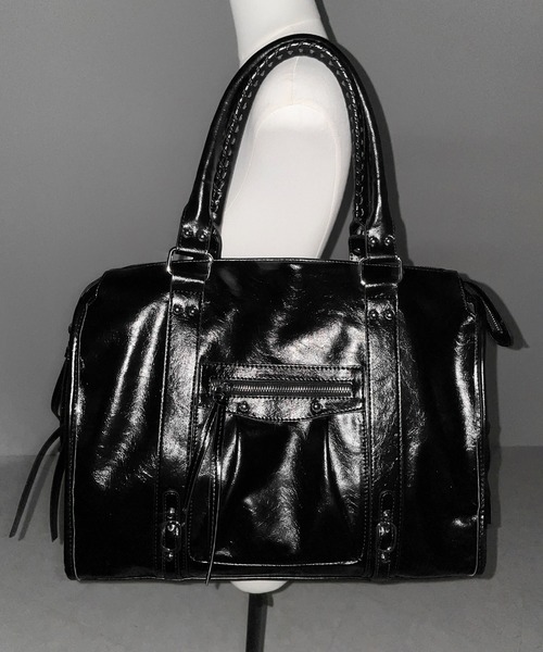 me+em select(ミームセレクト)の「【 2color / 大容量 】ヴィンテージフェイクレザーボストンエディターズバッグ / vintage fake leather boston editors bag(ショルダーバッグ・レディース・ピンク/ブラック・FREE)」の22枚目の写真