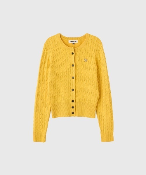 GENERAL IDEA（ジェネラルアイデア）の「GENERAL IDEA/ジェネラルアイディア WOMAN SIGNATURE SUPER FINE WOOL CABLE CARDIGAN ウールブレンドケーブル編みカーディガン 丸首 クルーネック ラウンドネック レディース 秋 秋服 2026年秋冬 冬服（カーディガン/ボレロ・レディース・イエロー/レッド・S/M/L/XS/XL）」の8枚目の写真