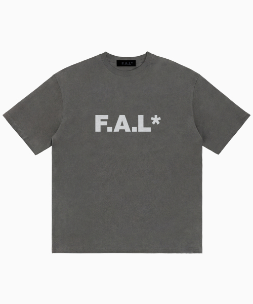 MOON FAIRY（ムーンフェアリー）の「FAL オーバーサイズ 半袖Tシャツ [チャコール]（Tシャツ/カットソー・レディース・その他・MEDIUM/SMALL/LARGE/X-LARGE）」の2枚目の写真