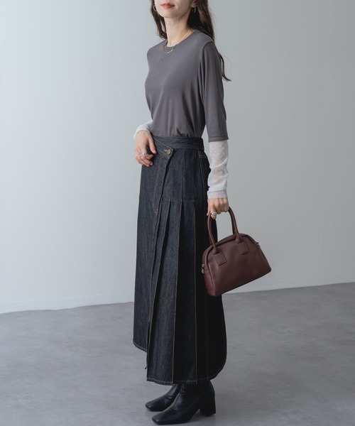 refinedworks(リファインドワークス)の「【refinedworks】アシンメトリーラップ デニム プリーツ 切替 フレア スカート!(デニムスカート・レディース・ネイビー/ブラック・FREE)」の16枚目の写真