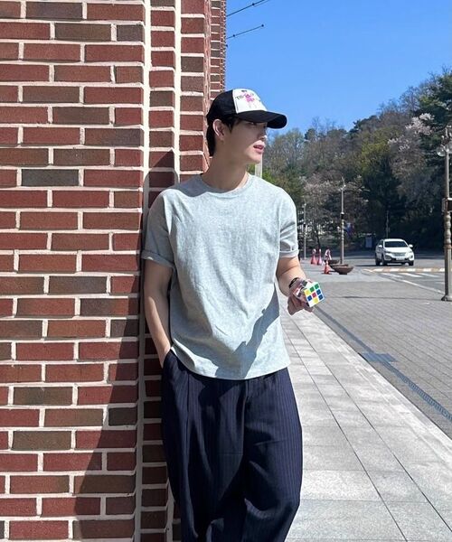 KANEITEI(カネイテイ)の「CROP SHORT SLEEVES (WHITE)(Tシャツ/カットソー・レディース・ホワイト・MEDIUM/LARGE/X-LARGE)」の16枚目の写真