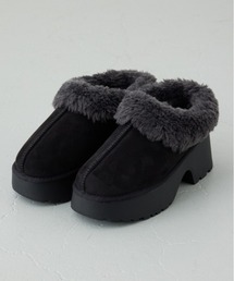 AZUL by moussy（アズールバイマウジー）の「厚底ムートンヒールデザインスリッポン　ボア　靴　シューズ（ブーツ）」