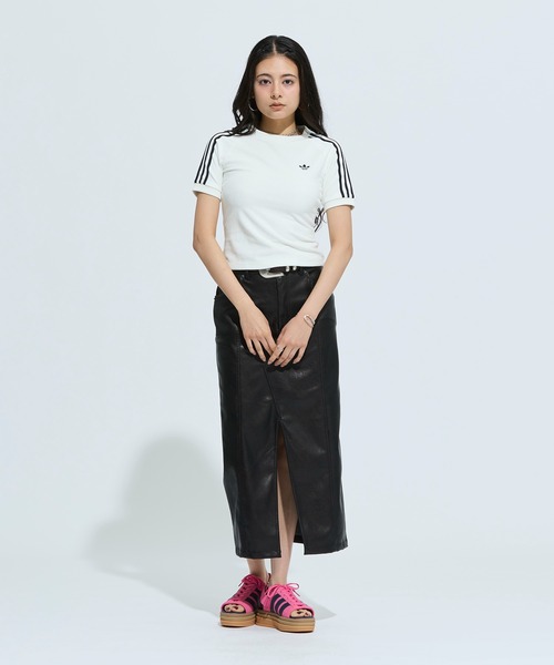 adidas（アディダス）の「テリータオル カリ 半袖Tシャツ / アディダスオリジナルス adidas Originals（Tシャツ/カットソー・レディース・ホワイト・SMALL/X-LARGE/XX-LARGE/LARGE/MEDIUM）」の2枚目の写真