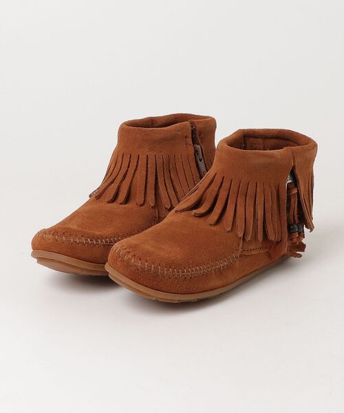 Minnetonka(ミネトンカ)の「【RE】【ミネトンカ MINNETONKA】ブーティー サイドジップ ブーツ CONCHO FEATHER SIDE ZIP BOOT レディース(ブーツ・レディース・ライトベージュ/ブラック/ブラウン・US5.5)」の2枚目の写真