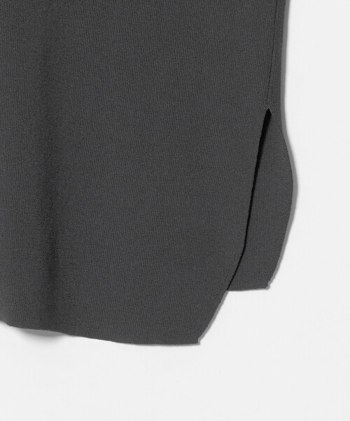 BEAUTY&YOUTH UNITED ARROWS(ビューティーアンドユースユナイテッドアローズ)の「コットンポリエステル ハーフスリーブ ニットプルオーバー ウォッシャブル(ニット/セーター・レディース・オリーブ/オフホワイト/ダークグレー・FREE)」の20枚目の写真