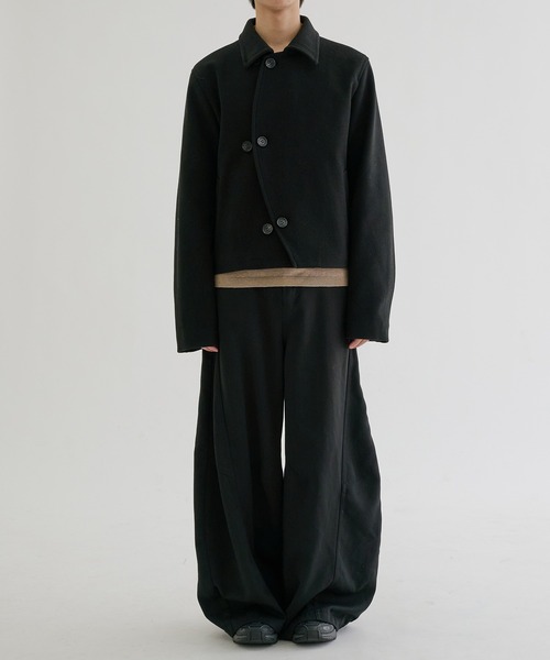 EPNK(イーピーエヌケー)の「Long sleeve asymmetry neck polo / ロングスリーブ アシンメトリーネックポロ(ニット/セーター・メンズ・グレー/グレイッシュベージュ/ブラック・MEDIUM/LARGE/SMALL)」の22枚目の写真