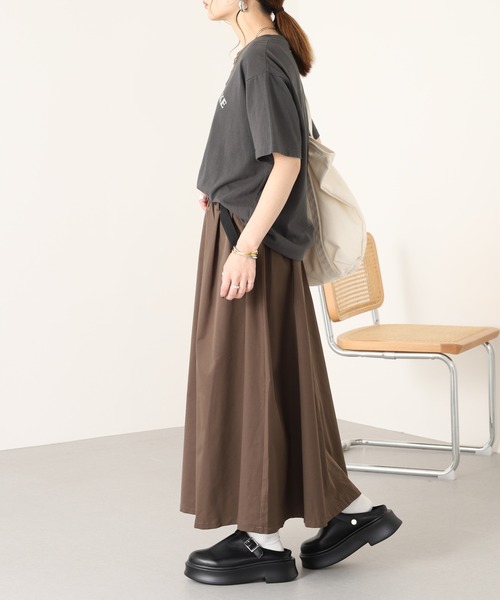 laulea(ラウレア)の「laulea クライミングベルト付フレアースカート(スカート・レディース・ブラウン/カーキ/モカ/ブラック・M)」の21枚目の写真