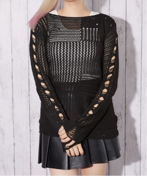 GORGE(ゴージ)の「【レイヤード完成 2点セット】ダメージメッシュニット|全4色(ニット/セーター・レディース・ボルドー/ブラック/ベージュ/ライトグレー・F)」の16枚目の写真