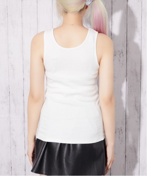 GORGE(ゴージ)の「【レイヤード完成 2点セット】ダメージメッシュニット|全4色(ニット/セーター・レディース・ボルドー/ブラック/ベージュ/ライトグレー・F)」の22枚目の写真