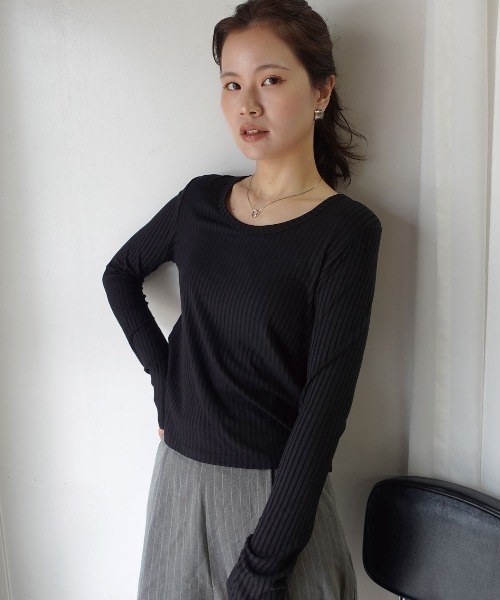 CORNERS(コーナーズ)の「深Uネックリブトップス(Tシャツ/カットソー・レディース・ブラック/ホワイト/グレー・M)」の10枚目の写真