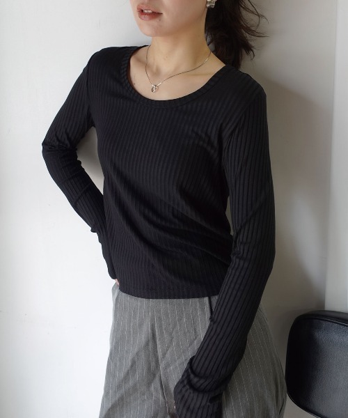 CORNERS(コーナーズ)の「深Uネックリブトップス(Tシャツ/カットソー・レディース・ブラック/ホワイト/グレー・M)」の11枚目の写真