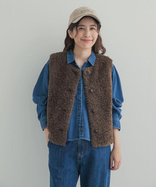 URBAN RESEARCH DOORS（アーバンリサーチドアーズ）の「テディボアベスト 26AW（ダウンベスト・レディース・ベージュ系その他/ブラウン・FREE）」の21枚目の写真