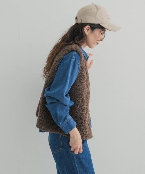 URBAN RESEARCH DOORS（アーバンリサーチドアーズ）の「テディボアベスト 26AW（ダウンベスト・レディース・ベージュ系その他/ブラウン・FREE）」の16枚目の写真