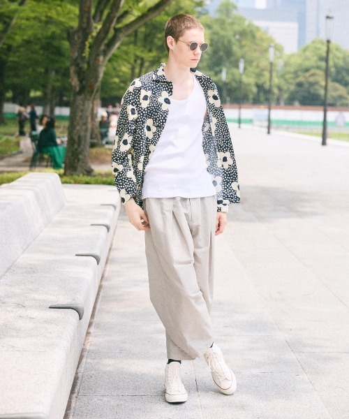 rehacer(レアセル)の「rehacer : Ramie Drape Easy Pants / ラミー ドレープ イージー パンツ(その他パンツ・メンズ・グレイッシュベージュ/ブラック/オリーブ・SMALL/MEDIUM/LARGE)」の6枚目の写真