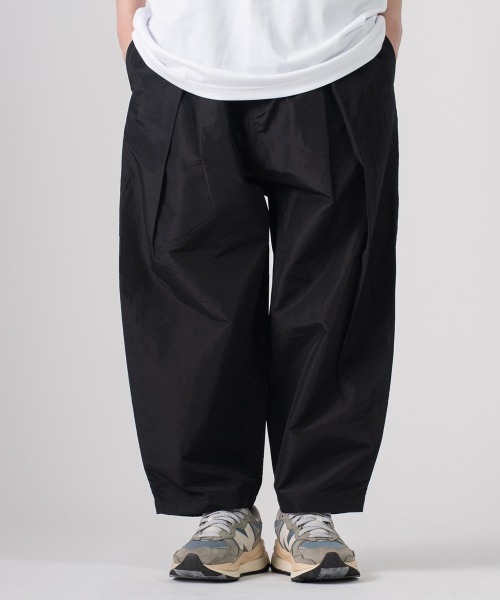 rehacer(レアセル)の「rehacer : Ramie Drape Easy Pants / ラミー ドレープ イージー パンツ(その他パンツ・メンズ・グレイッシュベージュ/ブラック/オリーブ・SMALL/MEDIUM/LARGE)」の11枚目の写真