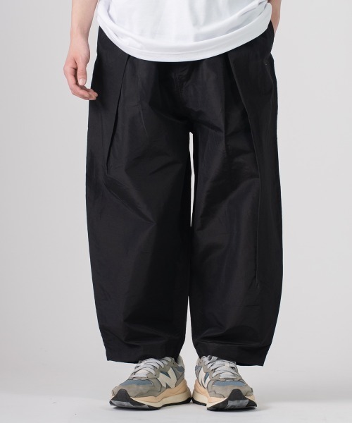 rehacer(レアセル)の「rehacer : Ramie Drape Easy Pants / ラミー ドレープ イージー パンツ(その他パンツ・メンズ・グレイッシュベージュ/ブラック/オリーブ・SMALL/MEDIUM/LARGE)」の12枚目の写真