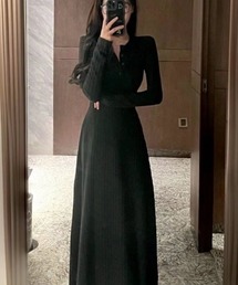 柔らかなリブ素材で心地よくフィット!女性らしいシルエットを叶えるヘンリーネックAラインワンピース