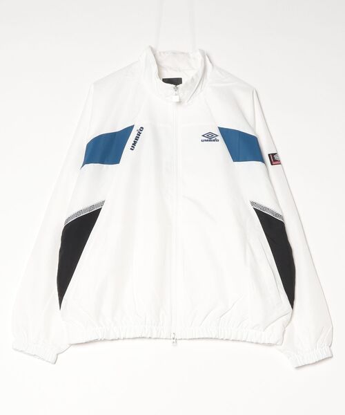 UMBRO(アンブロ)の「【KOREA COLLECTION】STAND-NECK JACKET(ジャージ・メンズ・ホワイト/ブラウン・M/L/XL/XXL)」の1枚目の写真