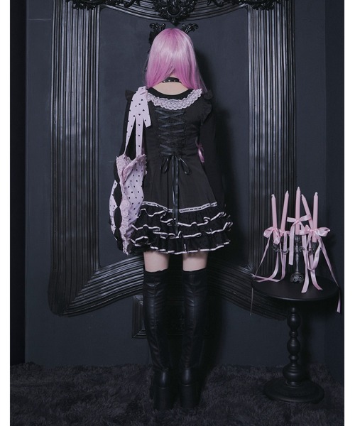 AVENCHUMU(アバンチュウム)の「Front heart ribbon one piece(ワンピース・レディース・ピンク/ブラック×ピンク/ブラック・FREE)」の6枚目の写真