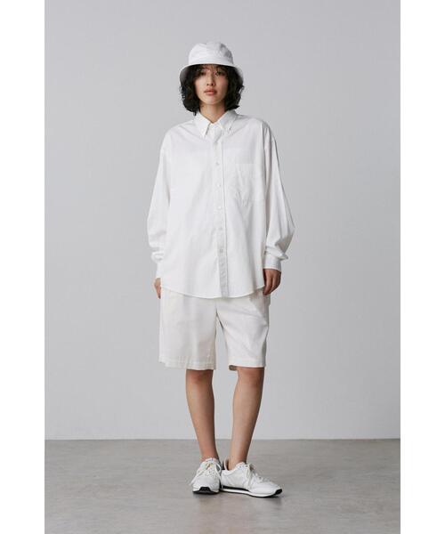 Y(ワイ)の「Y / ORGANIC COTTON WASHER SATIN SHIRT(シャツ/ブラウス・メンズ・ネイビー/ホワイト・SMALL/LARGE)」の7枚目の写真