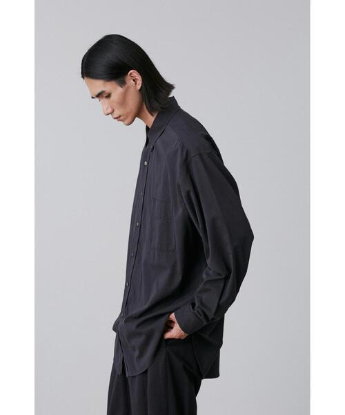 Y(ワイ)の「Y / ORGANIC COTTON WASHER SATIN SHIRT(シャツ/ブラウス・メンズ・ネイビー/ホワイト・SMALL/LARGE)」の10枚目の写真