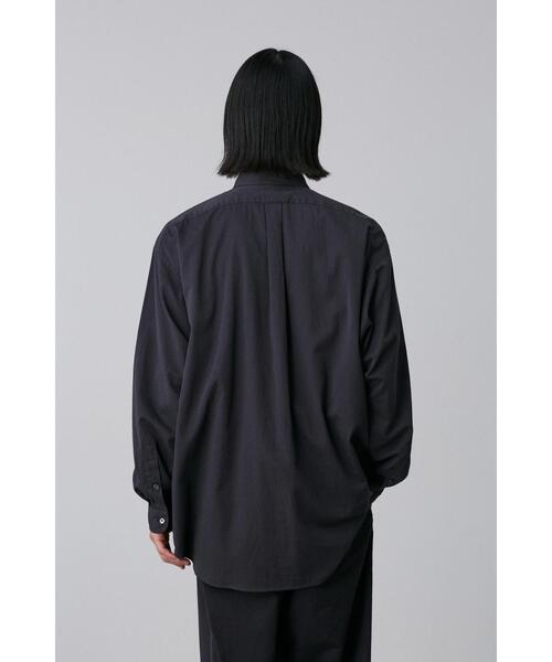 Y(ワイ)の「Y / ORGANIC COTTON WASHER SATIN SHIRT(シャツ/ブラウス・メンズ・ネイビー/ホワイト・SMALL/LARGE)」の11枚目の写真