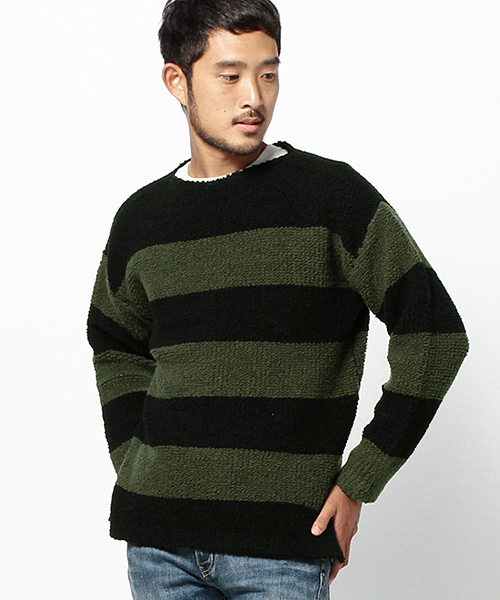 BEAMS（ビームス）の「BEAMS / 裏毛 ボーダー ニット（ニット/セーター・メンズ・レッド/オリーブ・X-LARGE/MEDIUM/SMALL/LARGE）」の2枚目の写真