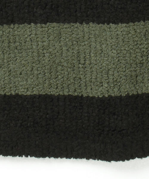 BEAMS（ビームス）の「BEAMS / 裏毛 ボーダー ニット（ニット/セーター・メンズ・レッド/オリーブ・X-LARGE/MEDIUM/SMALL/LARGE）」の13枚目の写真