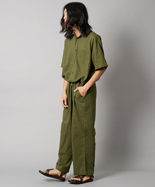 AMERICAN RAG CIE（アメリカンラグシー）の「綿麻 オールインワン WEB限定（つなぎ/オールインワン・メンズ・ブラック/カーキ・1/2/3）」の7枚目の写真