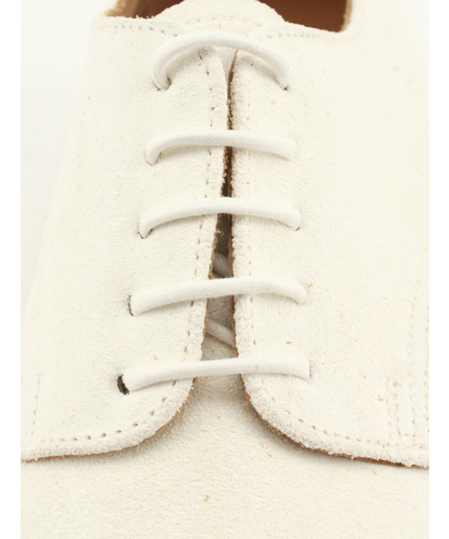 BEAMS PLUS（ビームスプラス）の「BEAMS PLUS / “White Bucks”・“Navy Bucks”（ドレスシューズ・メンズ・ホワイト/ネイビー・5.5/6.5/7.5/6/7/8/8.5/9）」の6枚目の写真