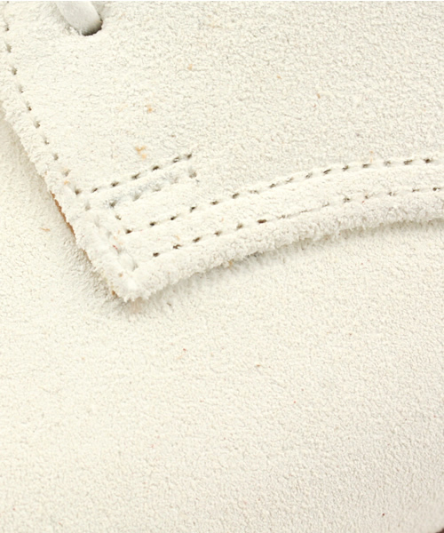 BEAMS PLUS（ビームスプラス）の「BEAMS PLUS / “White Bucks”・“Navy Bucks”（ドレスシューズ・メンズ・ホワイト/ネイビー・5.5/6.5/7.5/6/7/8/8.5/9）」の8枚目の写真