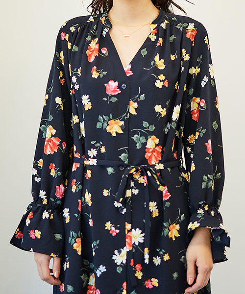 STUDIOUS(ステュディオス)の「2WAYガウンワンピース(ワンピース・レディース・マルチ/オフホワイト/ブラウン/ホワイト系その他・FREE)」の14枚目の写真