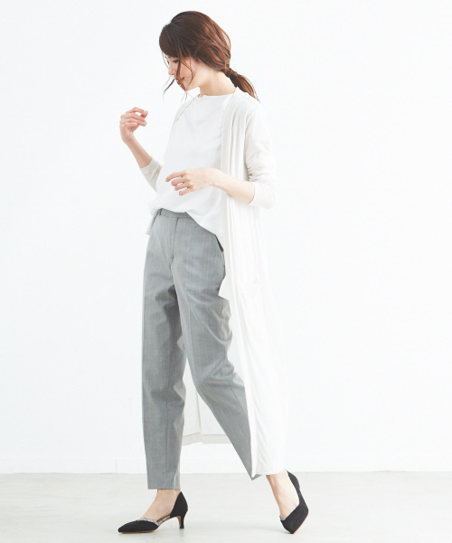 qualite（カリテ）の「【接触冷感】クールフライスロングカーディガン（カーディガン/ボレロ・レディース・ブラック/ロイヤルブルー/ライトグレー/ブルー/ベージュ/セージグリーン・36/38）」の17枚目の写真