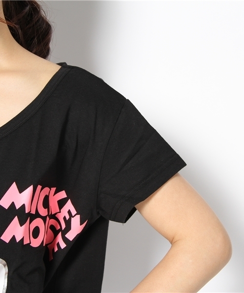 DANCE LB-03（ダンス エルビー・ゼロスリー）の「S丈Ｔシャツ (DISNEY )（Tシャツ/カットソー・レディース・ブラック系/ホワイト系/ブルー系・FREE）」の8枚目の写真