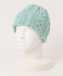 HIGHLAND 2000（ハイランドトゥーサウザンド）の「HIGHLAND 2000 ケーブル編み ニット帽 BW 016 Cable Bobcap（ニットキャップ/ビーニー）」