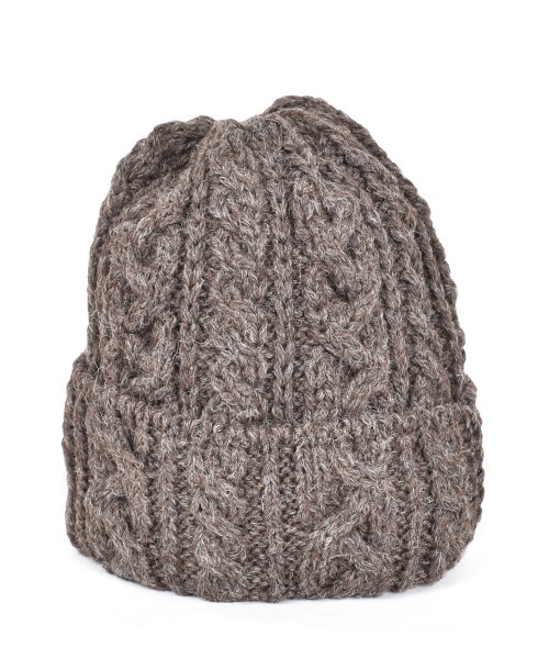 HIGHLAND 2000(ハイランドトゥーサウザンド)の「HIGHLAND 2000 ケーブル編み ニット帽 BW 016 Cable Bobcap(ニットキャップ/ビーニー・レディース・パープル/ダークブルー/ベージュ/ブラウン系その他/ライトグレー/グレー系その他/ホワイト/ブラック/ブルー系その他/キャメル/イエロー系その他/ピンク系その他/ピンク系その他2/オレンジ/レッド系その他/その他/ブラック系その他・FREE)」の7枚目の写真