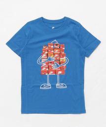 NIKE ナイキ　半袖tシャツ NIKE（ナイキ）の「ナイキ 半袖Tシャツ YTHスニーカースプリーT