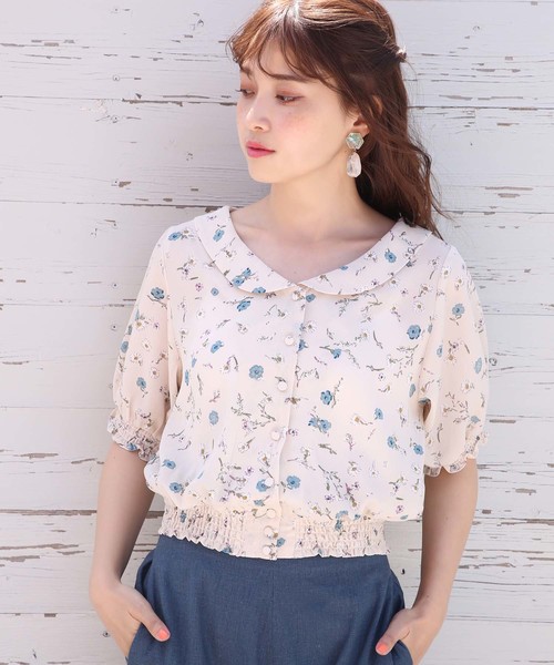 one after another NICE CLAUP（ワンアフターアナザーナイスクラップ）の「丸衿レトロ花柄ブラウス（シャツ/ブラウス・レディース・アイボリー/ブラック/ピンク・FREE）」の2枚目の写真