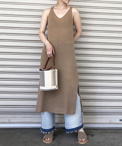 TODAYFUL（トゥデイフル）の「キャミソールニットドレス（ワンピース・レディース・ブラック/ベージュ/パープル・FREE）」の16枚目の写真