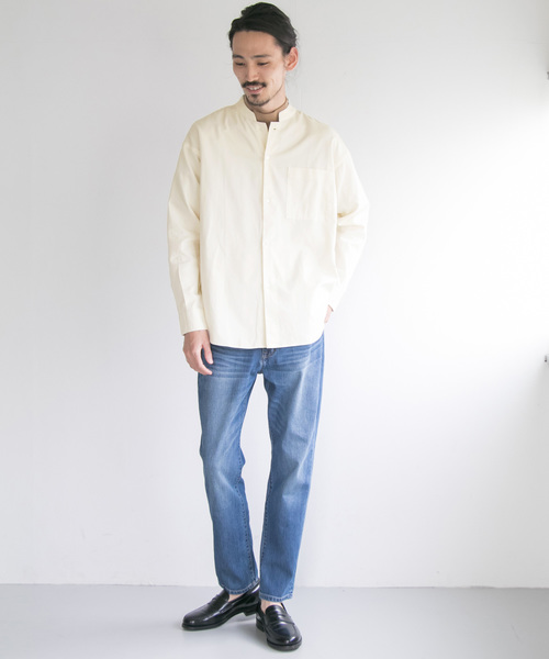 URBAN RESEARCH（アーバンリサーチ）の「LOOSE FIT STAND COLLAR SHIRTS（シャツ/ブラウス・メンズ・オフホワイト/ベージュ系その他/ブルー系その他/キャメル・M/L）」の5枚目の写真