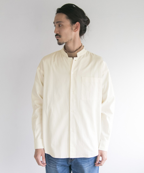 URBAN RESEARCH（アーバンリサーチ）の「LOOSE FIT STAND COLLAR SHIRTS（シャツ/ブラウス・メンズ・オフホワイト/ベージュ系その他/ブルー系その他/キャメル・M/L）」の11枚目の写真