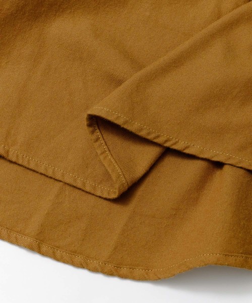 URBAN RESEARCH（アーバンリサーチ）の「LOOSE FIT STAND COLLAR SHIRTS（シャツ/ブラウス・メンズ・オフホワイト/ベージュ系その他/ブルー系その他/キャメル・M/L）」の22枚目の写真